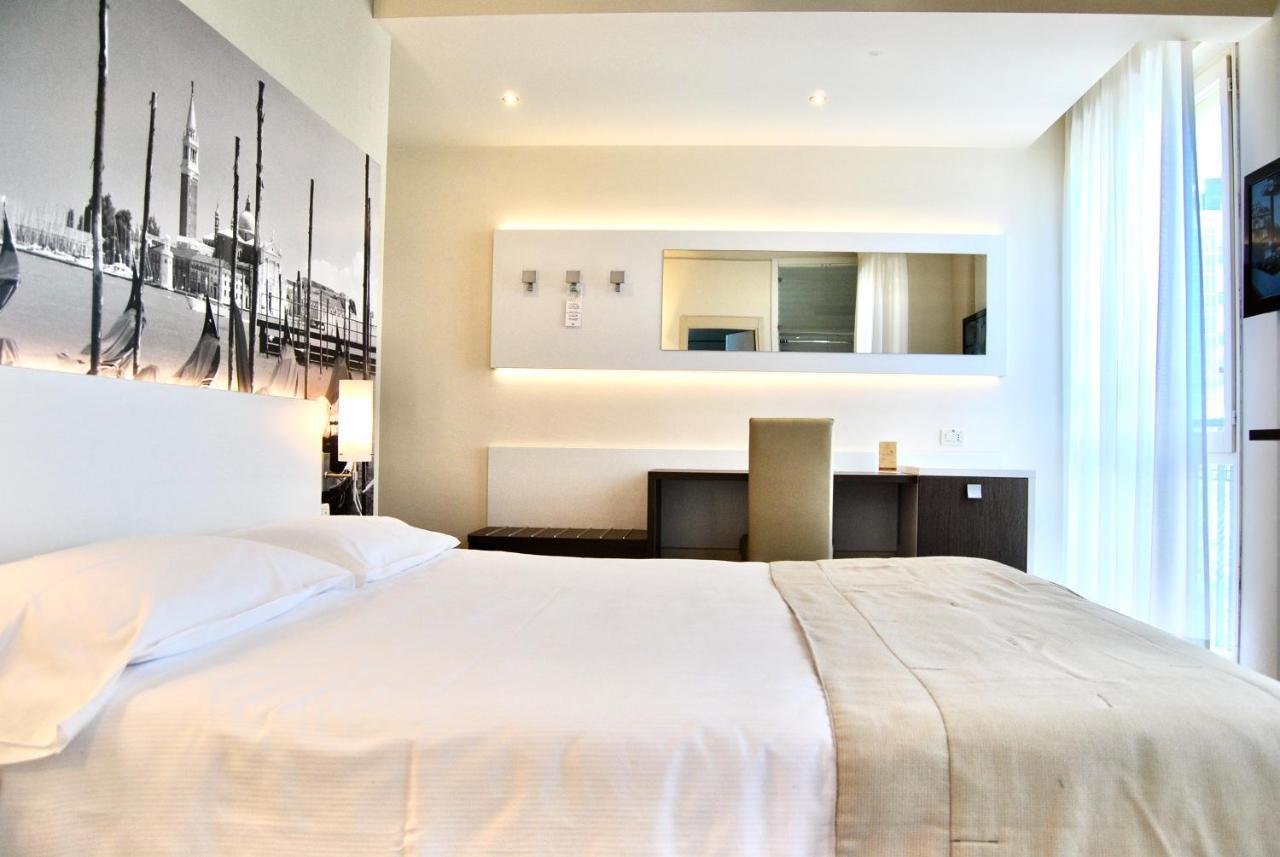 Comfort Double or Twin Room Balcony,1433609986:JPEG