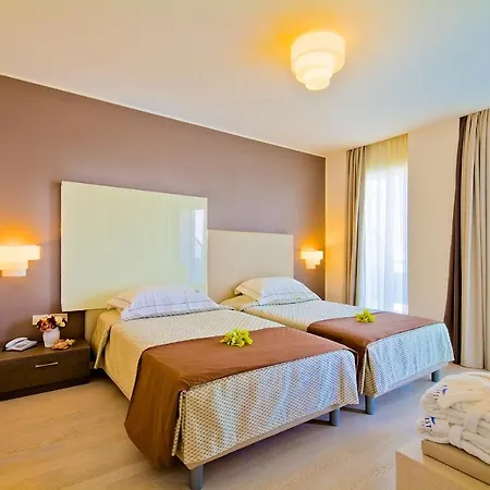 Majestic Beach Hotel&Wellness-2